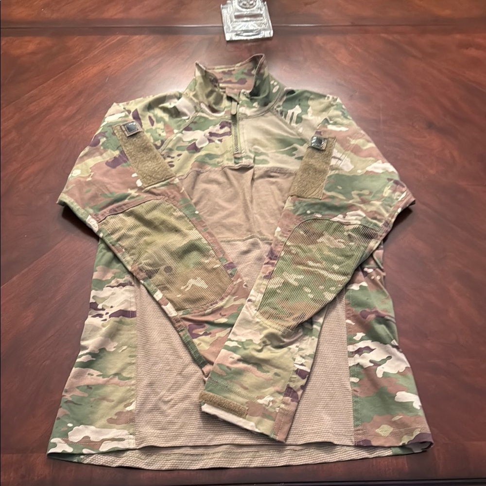 LIKE NEW Advanced 1/4 Zip Combat Shirt (Flame Resistant) - Picture 3 of 8